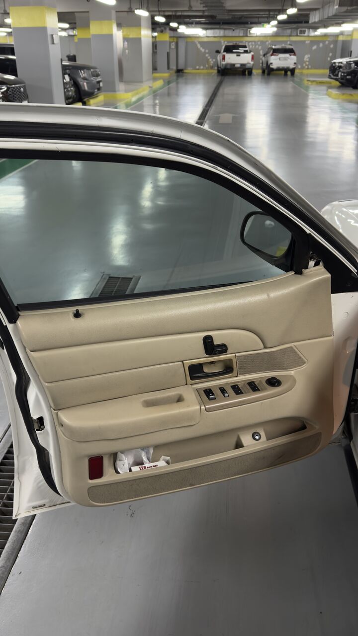 Dammam, Vehicles, Cars & Trucks , SAR 22000,  Ford Victoria 2009,  Automatic,  276000 KM,