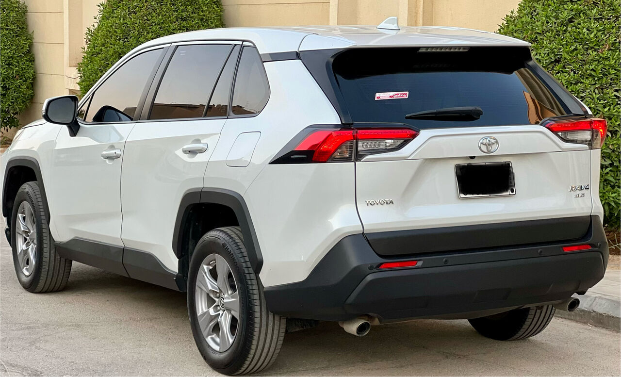 Riyadh, Vehicles, Cars & Trucks , SAR 82000,  Toyota RAV4,  2023,  Automatic,  87832 KM,     2.0 AWD All Original Condition