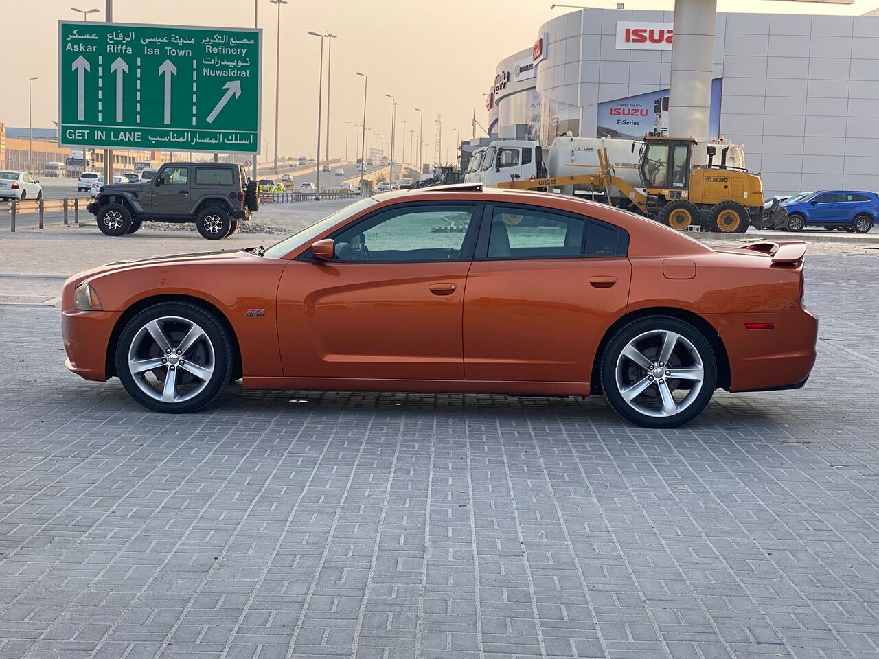 Manama, Vehicles, Cars & Trucks , BHD 1950,  Dodge Charger R/T,  2011,  Automatic,  241500 KM,    (Orange)
