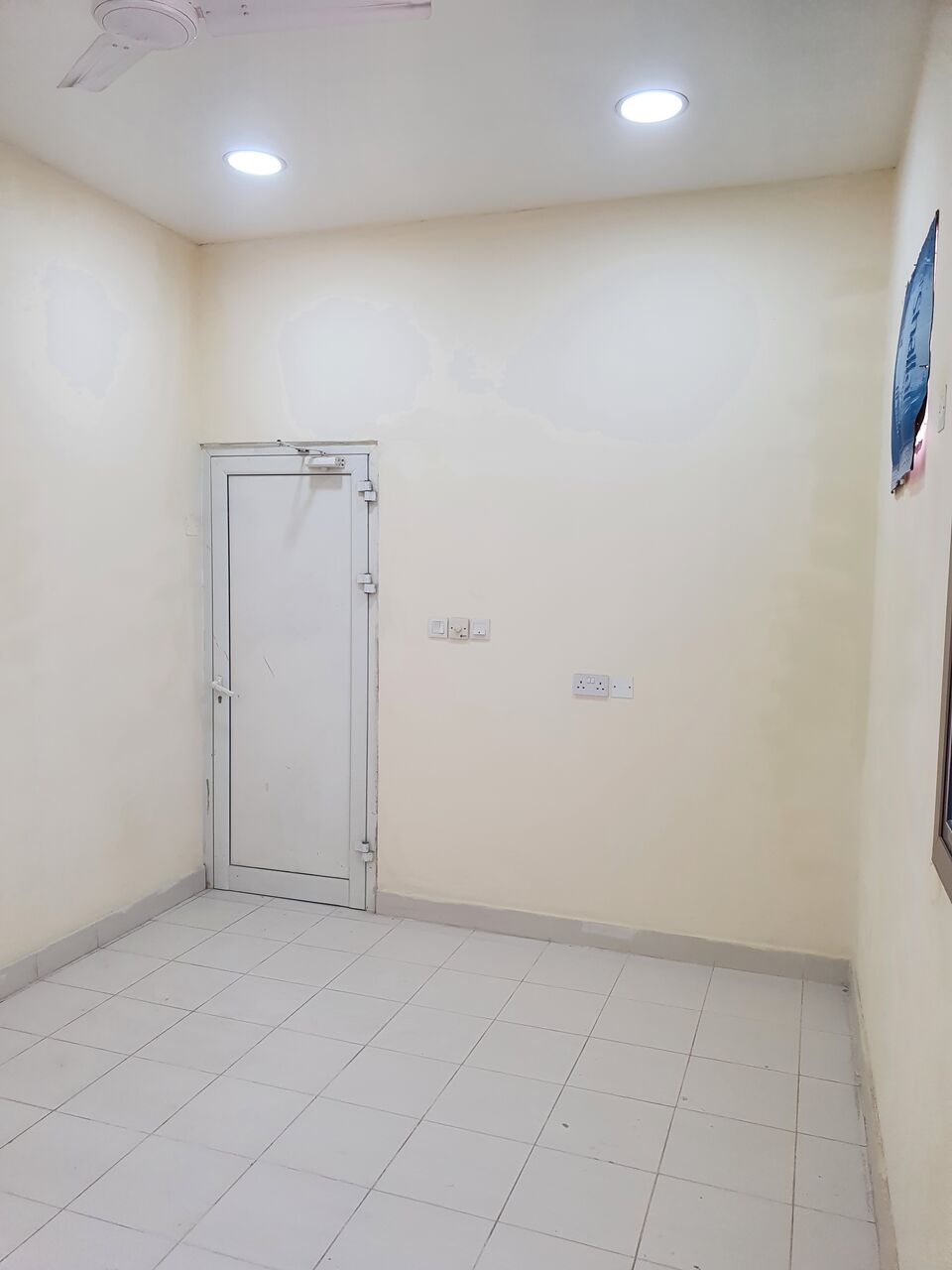 Tubli, Apartments, Flats, Houses & Villas, BHD 150/month,  For Rent Flat With Ewa 150 / In Roof