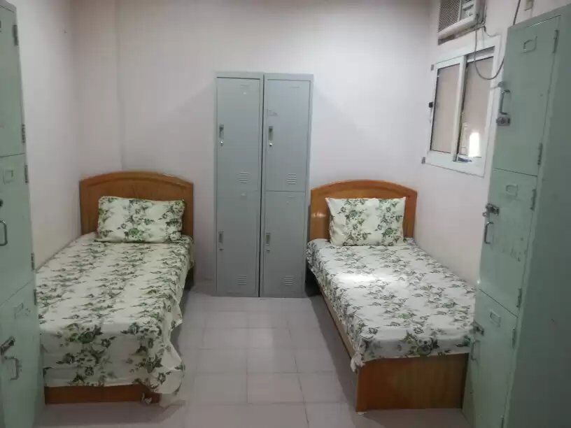 Jubail, Apartments, Flats, Houses & Villas, SAR 1000/month,  Furnished,  Furnished Bechelor Single Room In The Middle Of Jubail Center And Corniche Only 1000sr
