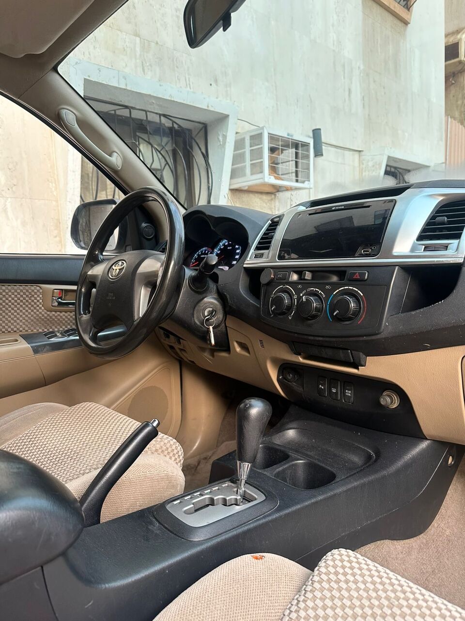 Jeddah, Vehicles, Cars & Trucks , SAR 39000,  Toyota Fortuner,  2014,  Automatic,  300 KM,  For Sale