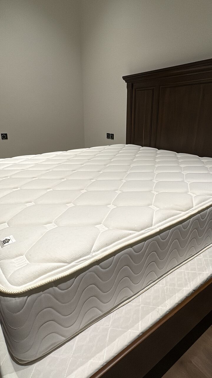 Riyadh, Household Items, SAR 3200,  Simmons Deepsleep 180x200 Memorylux Mattress