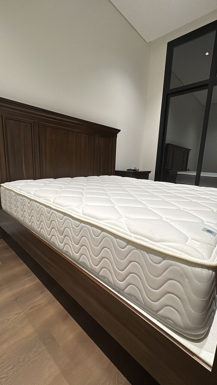 Riyadh, Household Items, SAR 3200,  Simmons Deepsleep 180x200 Memorylux Mattress