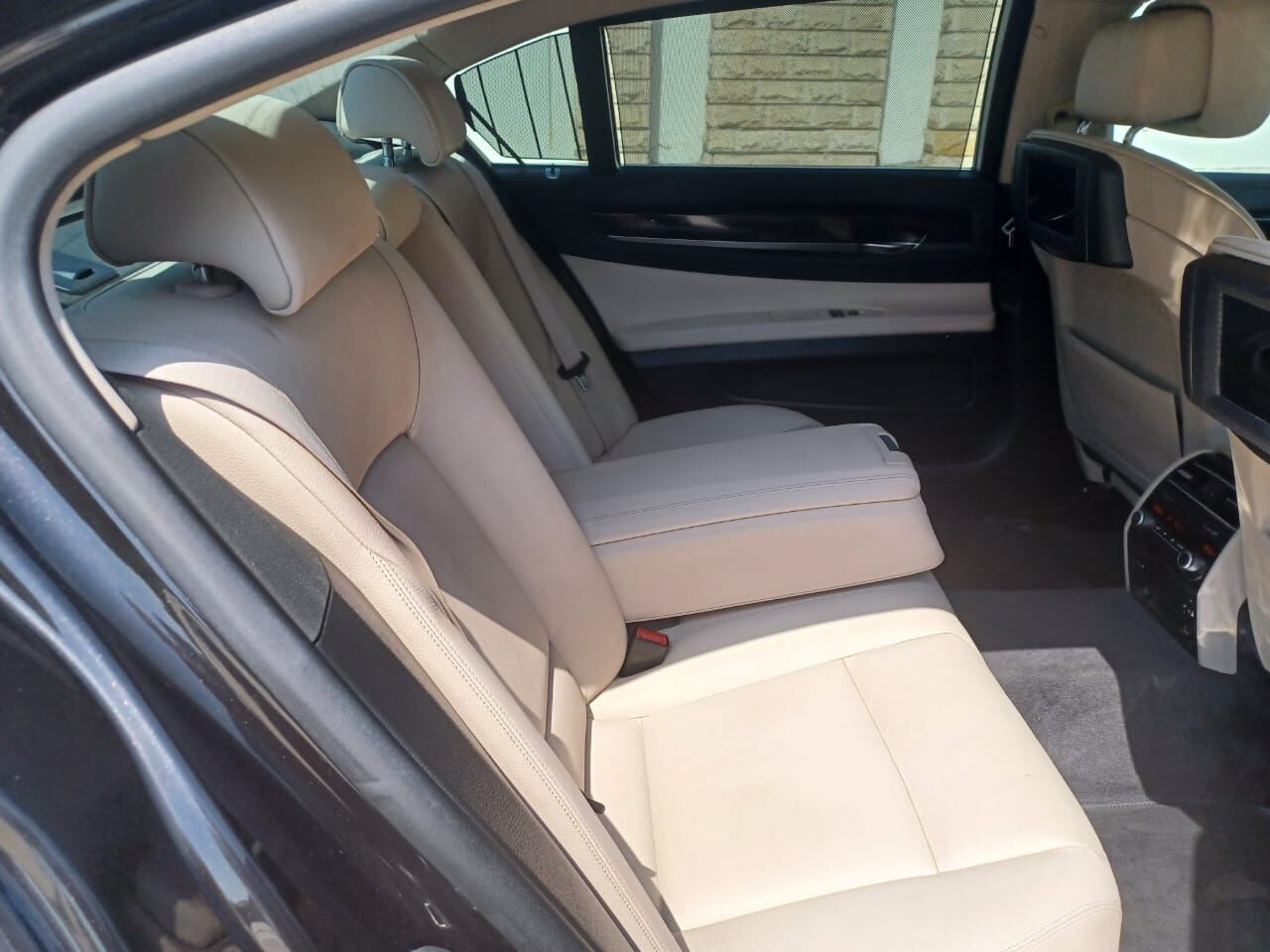Jeddah, Vehicles, Cars & Trucks , SAR 45000,  BMW 730Li,  2011,  Automatic,  141000 KM,    In Excellect Condition