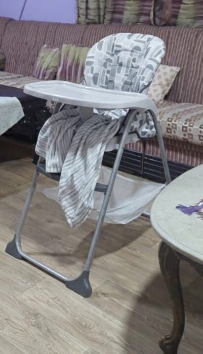 Jubail, Baby & Kid Stuff, SAR 220,  Coral Baby Rocker (100SR) And High Chair (120SR)