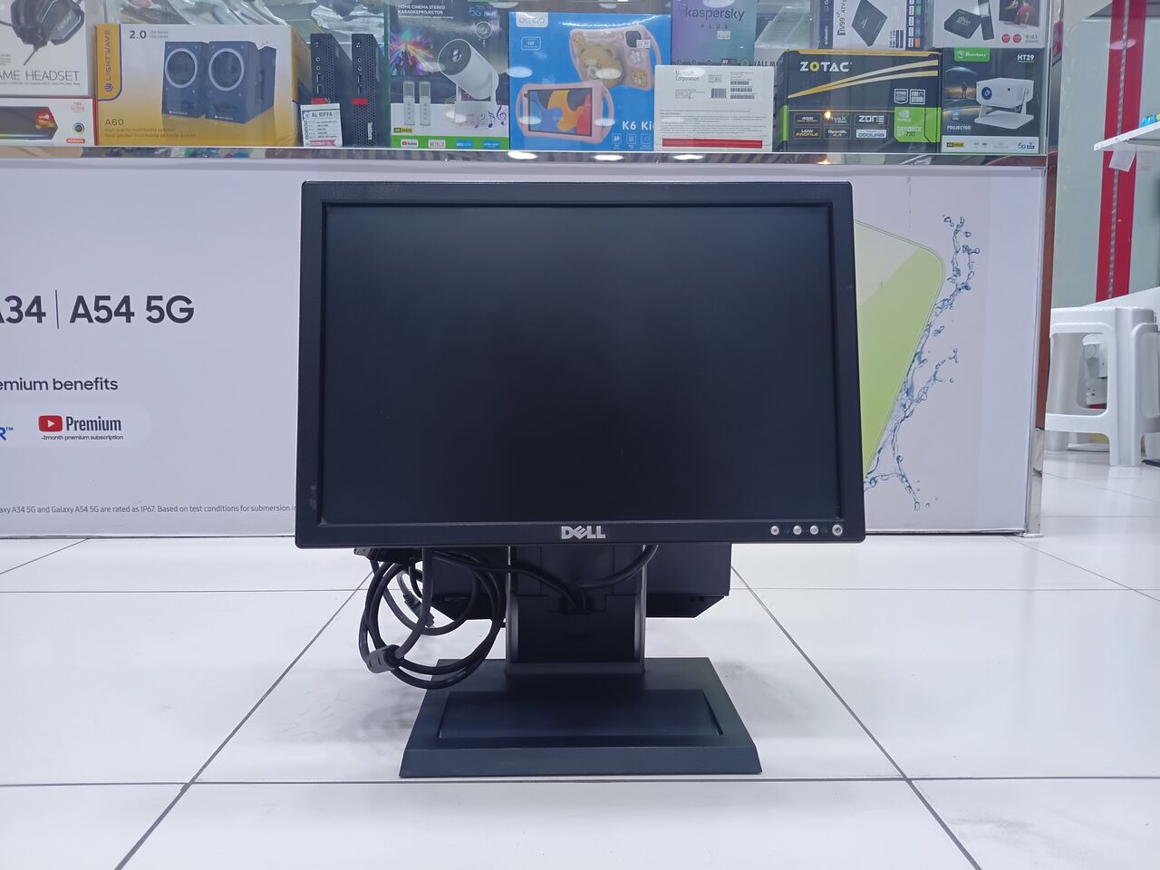 Riffa, Computers, BHD 48,  DELL OptiPlex 3 IN 1 Intel Core I5 8GB RAM 120GB SSD 19" HD Monitor Wi-Fi USB GIFT 48 BD
