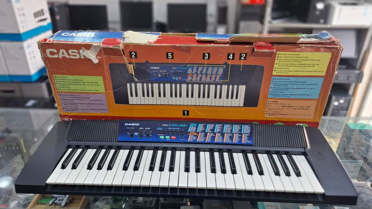 Manama, Electronics, BHD 19,  CASIO Electronic Keyboard Piano Very Good Working Plug & Play Only In 19-BD Call 36431340