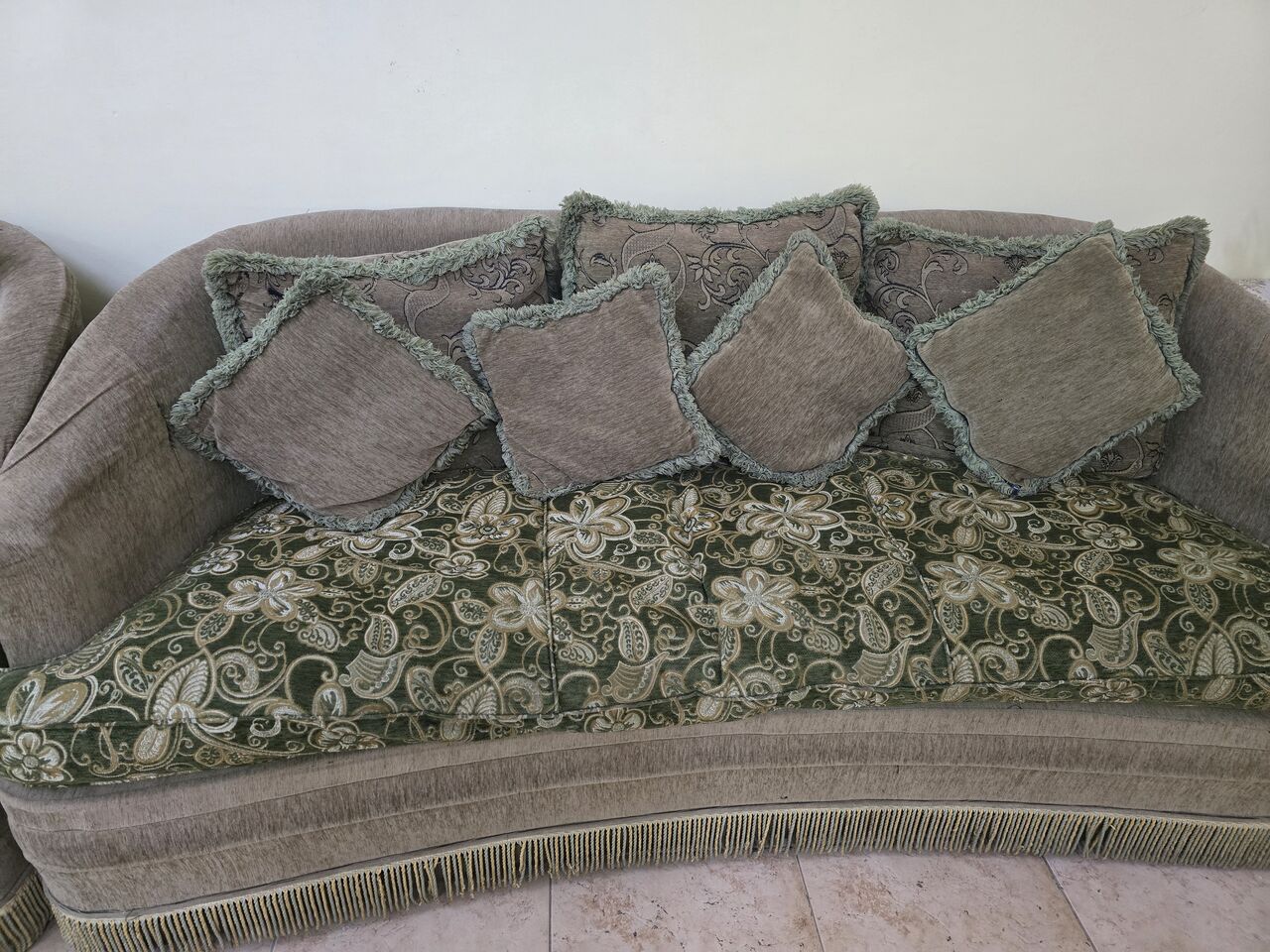 Umm Al Hamam, Furniture, SAR 290,  Sofa 7 Seater Really Great Condition
