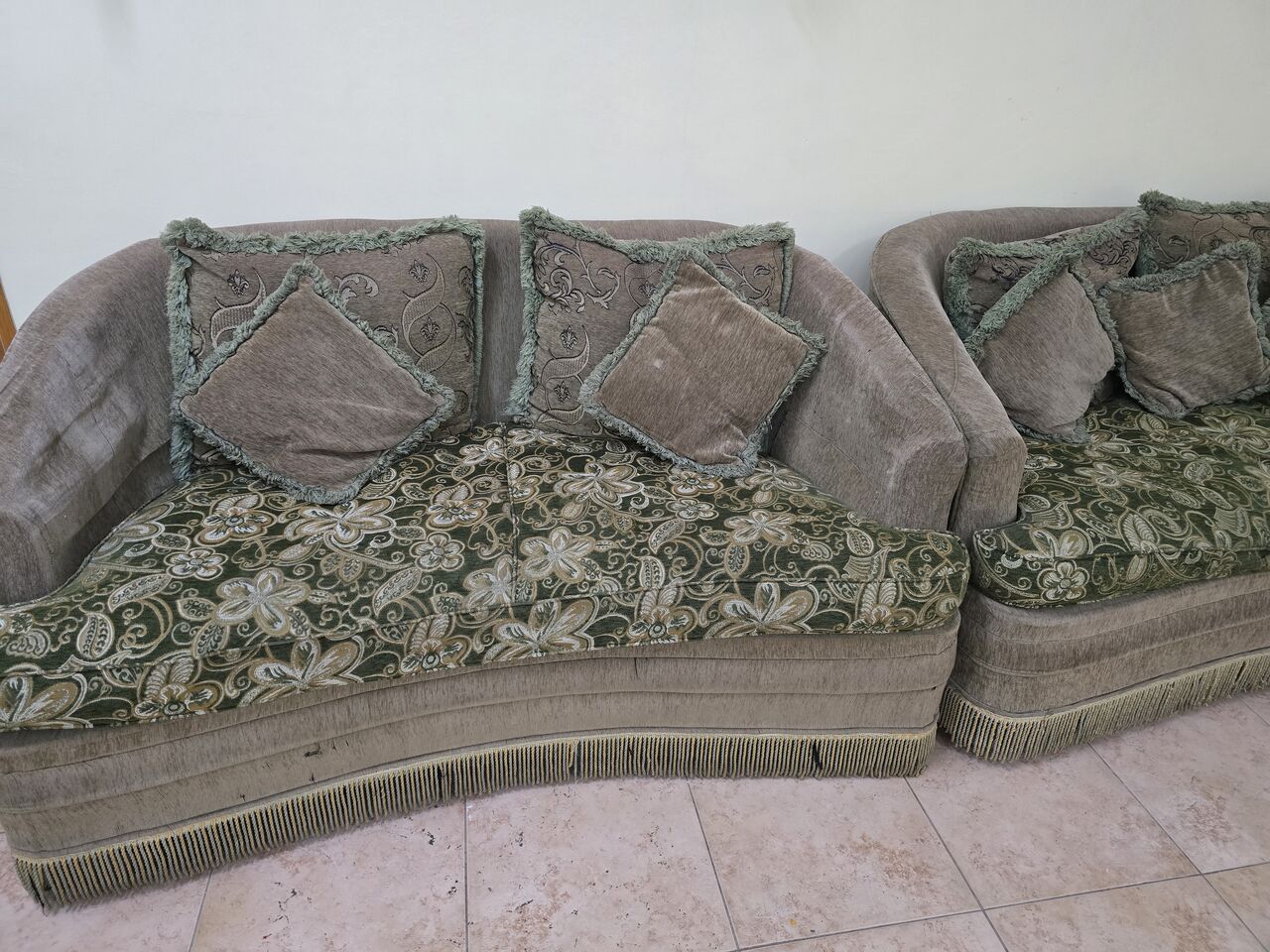 Umm Al Hamam, Furniture, SAR 290,  Sofa 7 Seater Really Great Condition