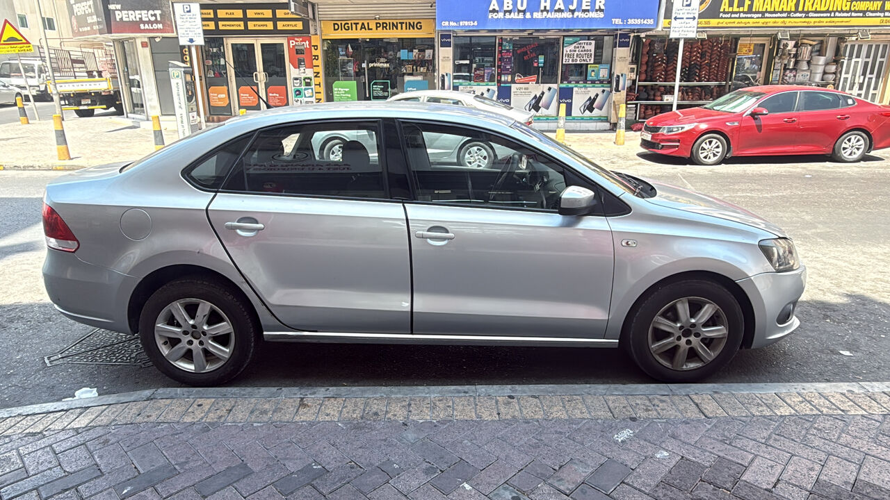 Manama, Motorcycles, BHD 1350,  🚗 2013 Volkswagen Polo / Vento For Sale