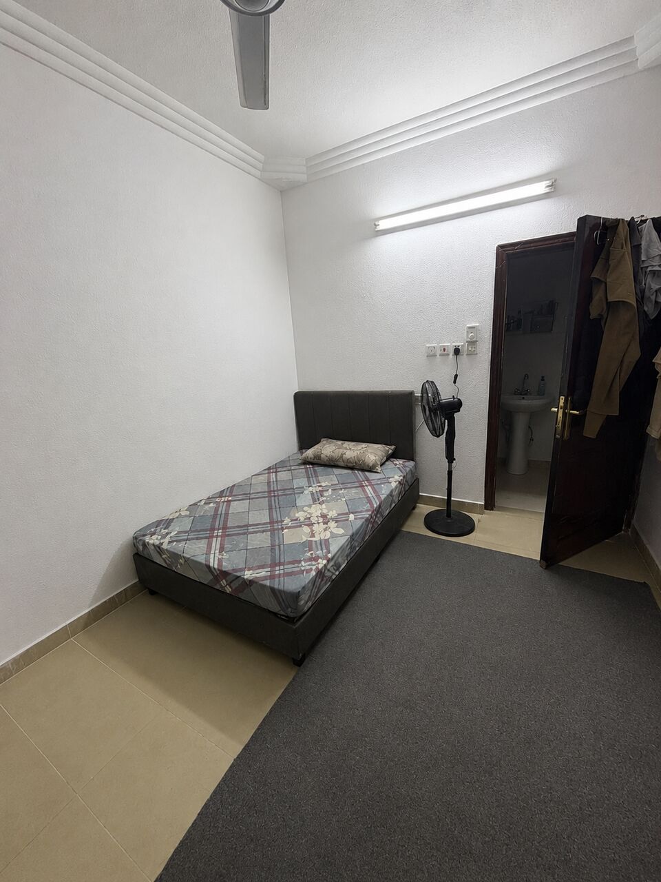 Al Shemaysi, Apartments, Flats, Houses & Villas, SAR 1000/month,  Furnished,  1 BR,  Furnished Private Room Near KSMC Al Shemaysi - 4 Months