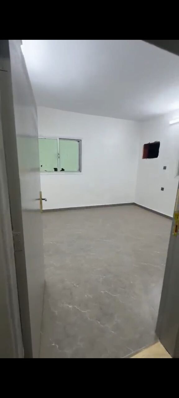Al Naeem, Apartments, Flats, Houses & Villas, SAR 50000/year,  5 BR,  Very Big Size First Floor Whole With Taris 2 To 3 Small Familes Can Sty
