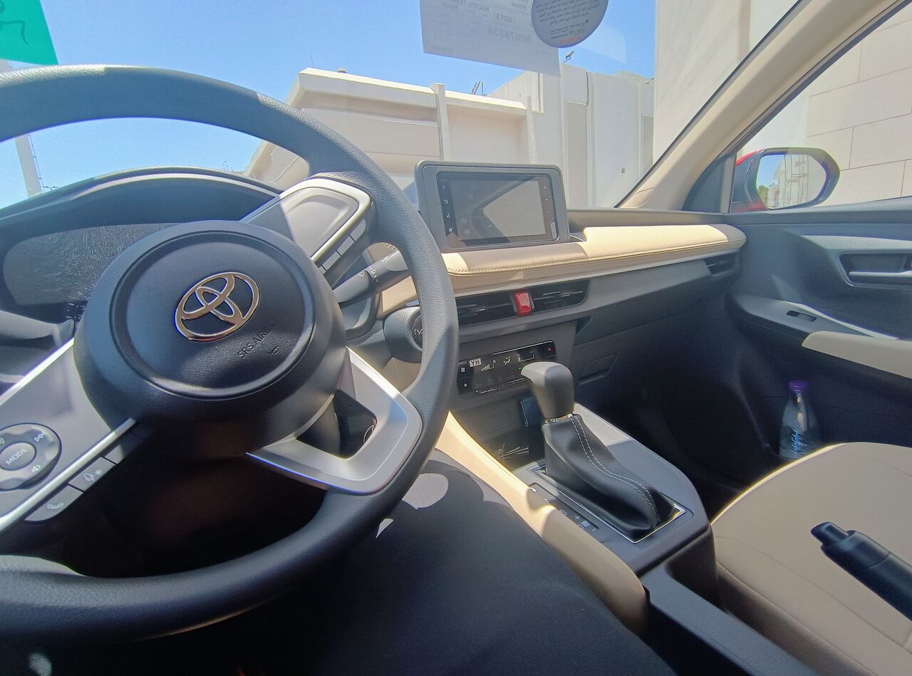 Jeddah, Pick Up & Drop Off, Driver Available For Any Kind Of Transportation
