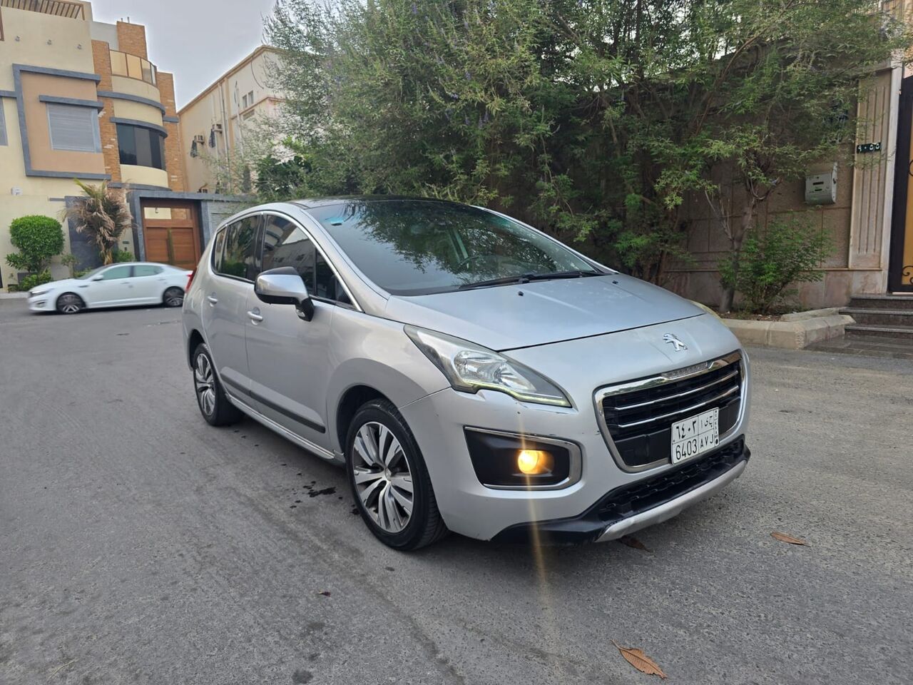Jeddah, Vehicles, Cars & Trucks , SAR 24000,  Peugeot 3008,  2016,  Automatic,  102000 KM,  Peugeot Panoramic Roof No Accidents