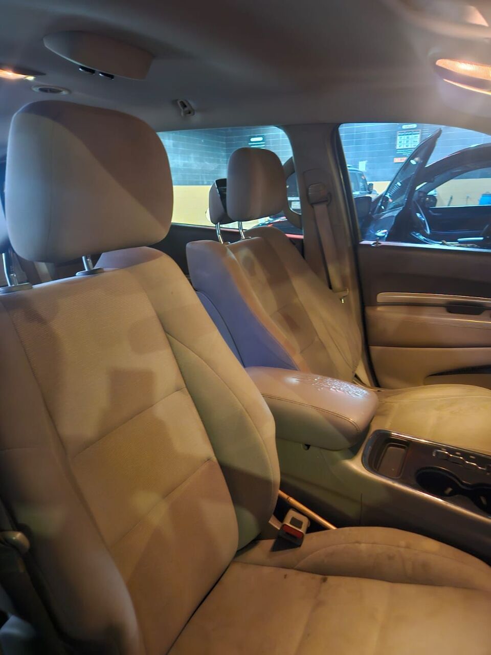 Riyadh, Vehicles, Cars & Trucks , SAR 17000,  Dodge Durango,  2013,  Automatic,  365000 KM,   SXT 4x4