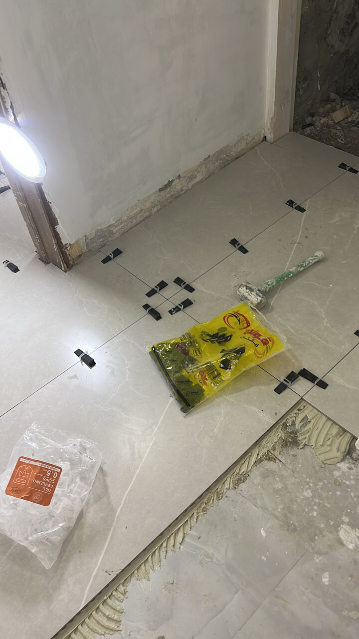 Riyadh, Construction, Tile Fixer