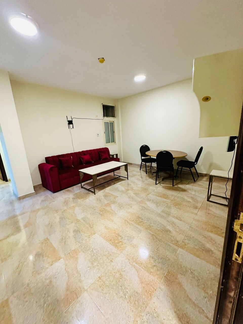 Jubail, Apartments, Flats, Houses & Villas, 3 BR,  3BHK FULLY FURNISHED APARTMENT AVAILABLE FOR EXECUTIVE BACHELORS