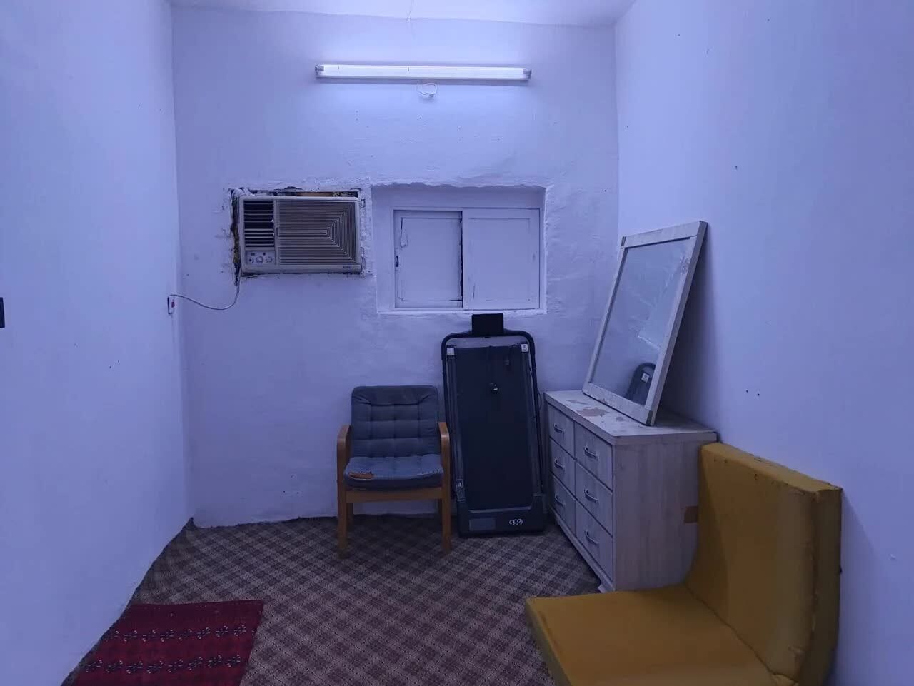 Al Wizarat, Apts/Flats Wanted, SAR 2000/month,  2 BR,  Family Flat For Rent