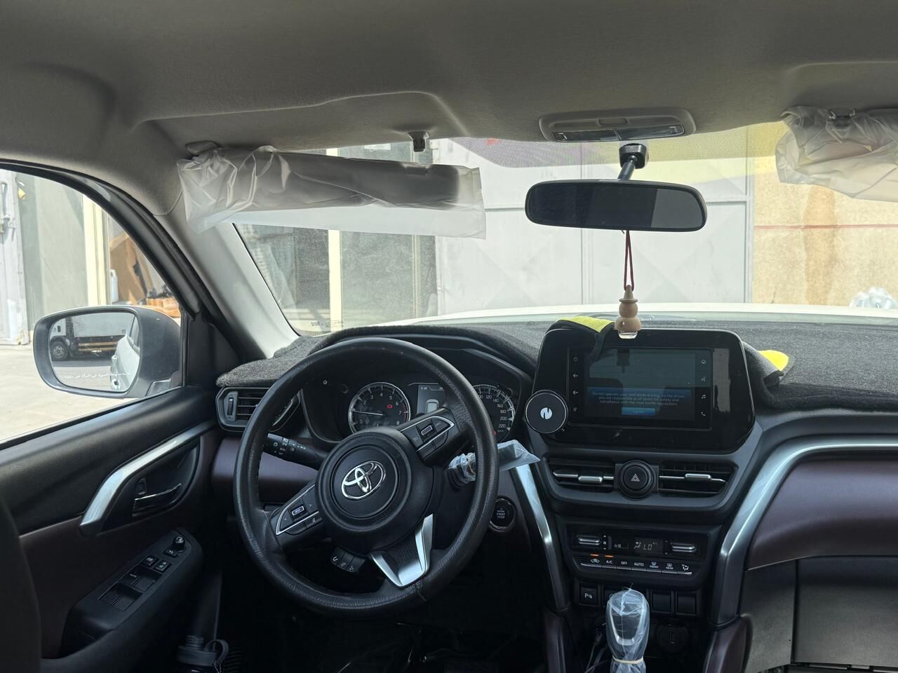 Dammam, Vehicle Lease Transfer, 🚗 LEASE TRANSFER – 2024 Toyota Urban Cruiser GL 4X2