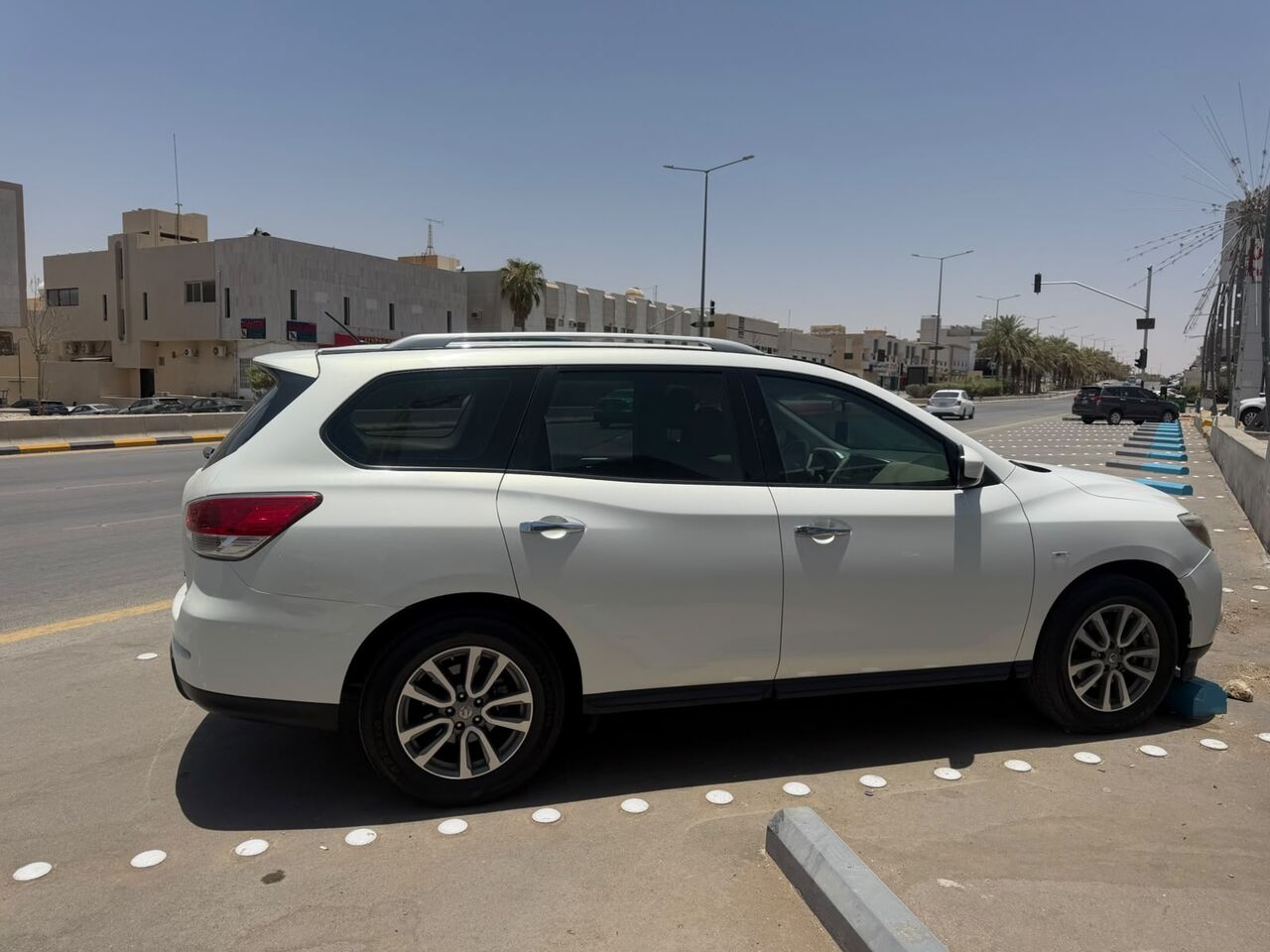 Umm Al Hamam, Vehicles, Cars & Trucks , SAR 33000,  Nissan Pathfinder,  2014,  Automatic,  17350 KM,  🚙   – Well Maintained | Family Used