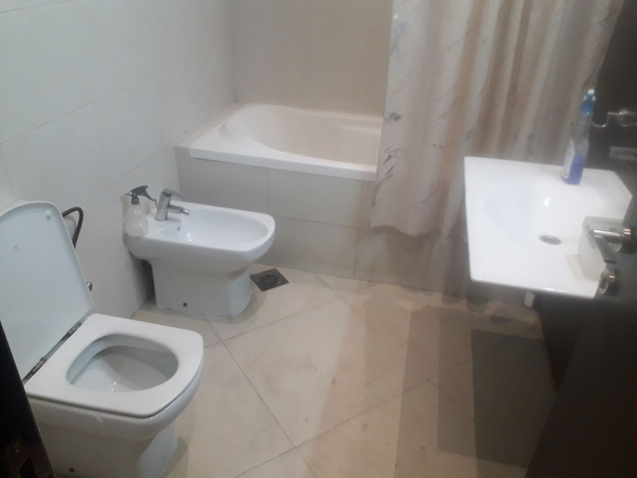 Juffair, Apartments, Flats, Houses & Villas, BHD 380/month,  Furnished,  3 BR,  180 Sq. Meter,  3 Bhk Fully Furnished Flat Available In Juffair Call Aleena