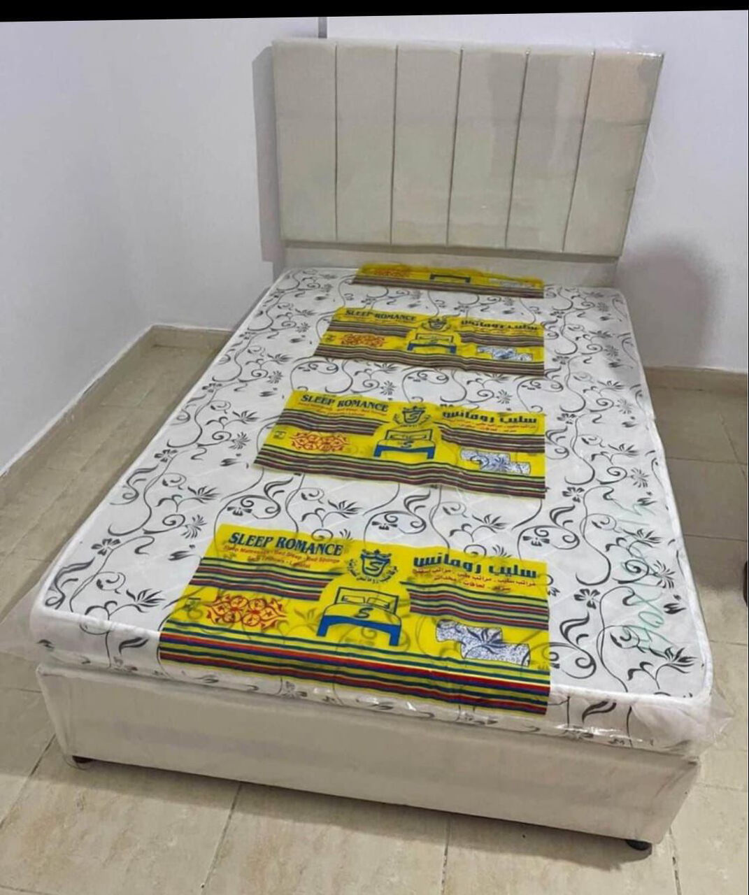 Jeddah, Furniture, SAR 5,  Wooden Beds With Mattresses Are Available For Sale With Best Quaility At Low Pricess