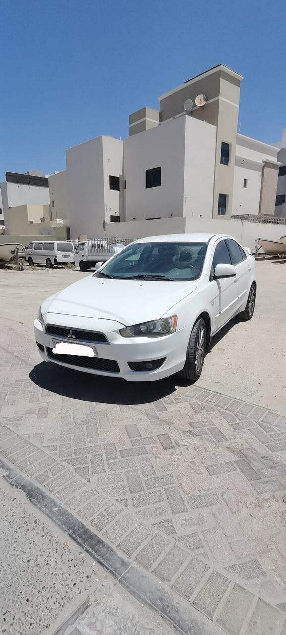 Hamad Town, Vehicles, Cars & Trucks , BHD 1300,  For Sale: Mitsubishi Lancer 2010,  2010,  Automatic,  330000 KM,