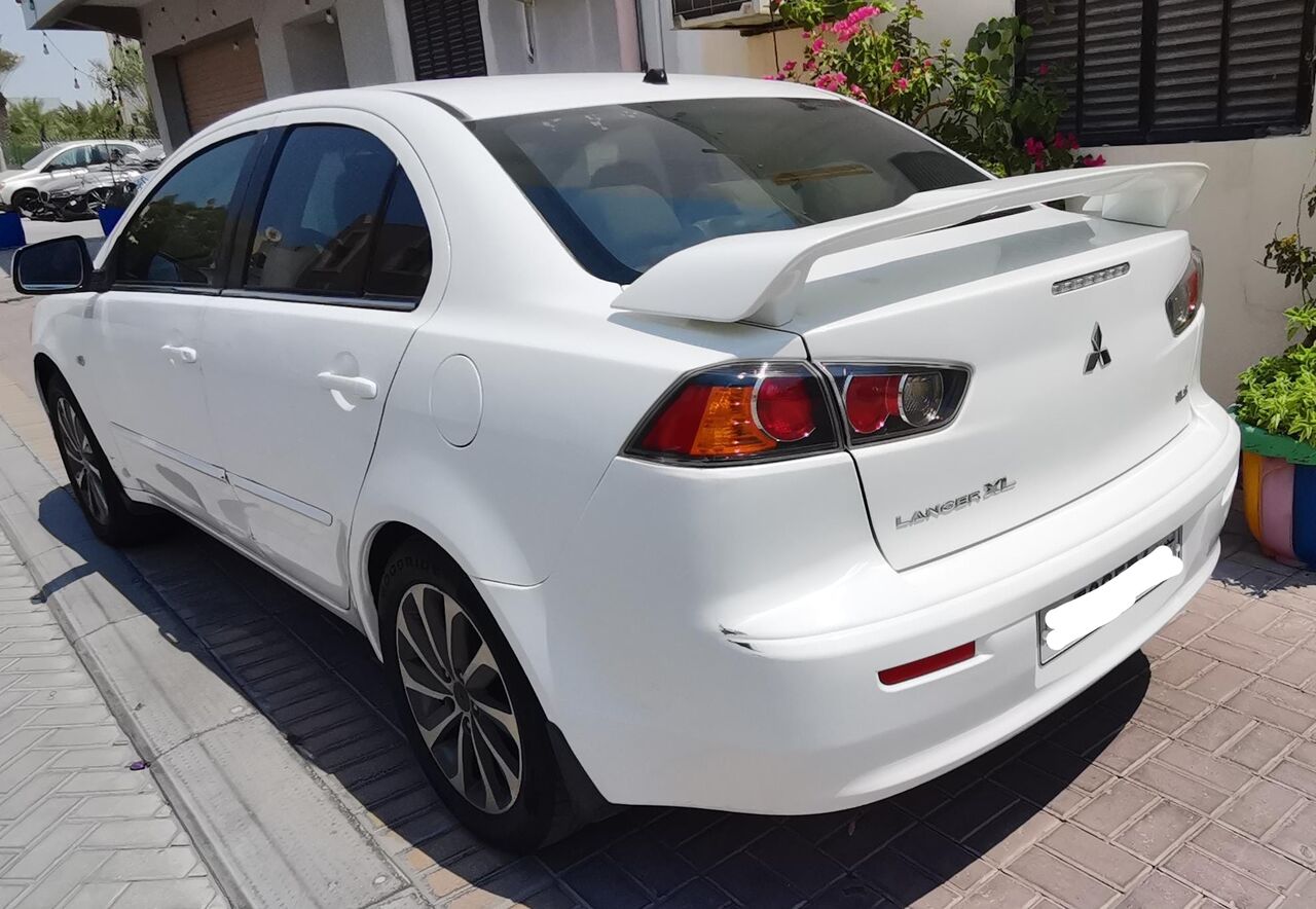 Hamad Town, Vehicles, Cars & Trucks , BHD 1300,  For Sale: Mitsubishi Lancer 2010,  2010,  Automatic,  330000 KM,