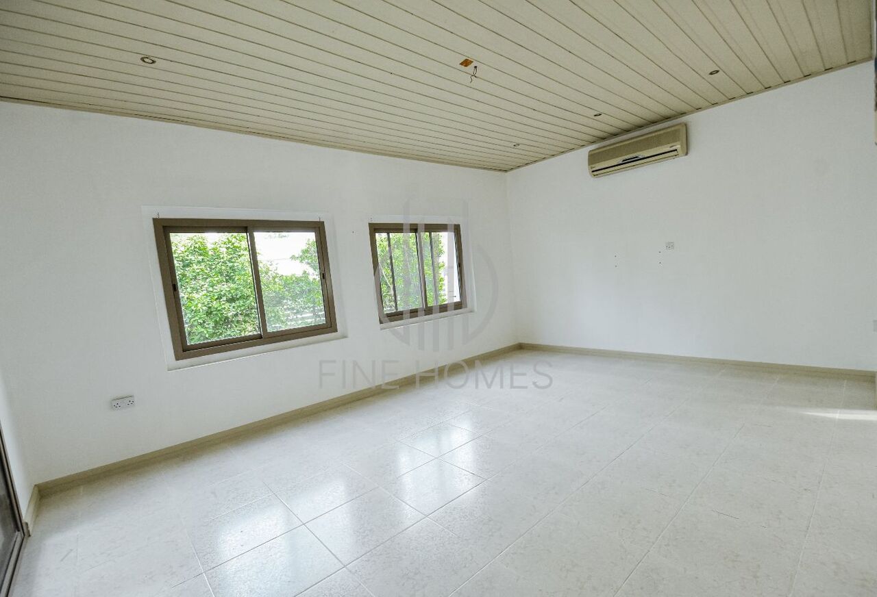 Barbar, Villas, BHD 620,  Gorgeous 3-Bedroom Villa With Maid&rsquo;s Room