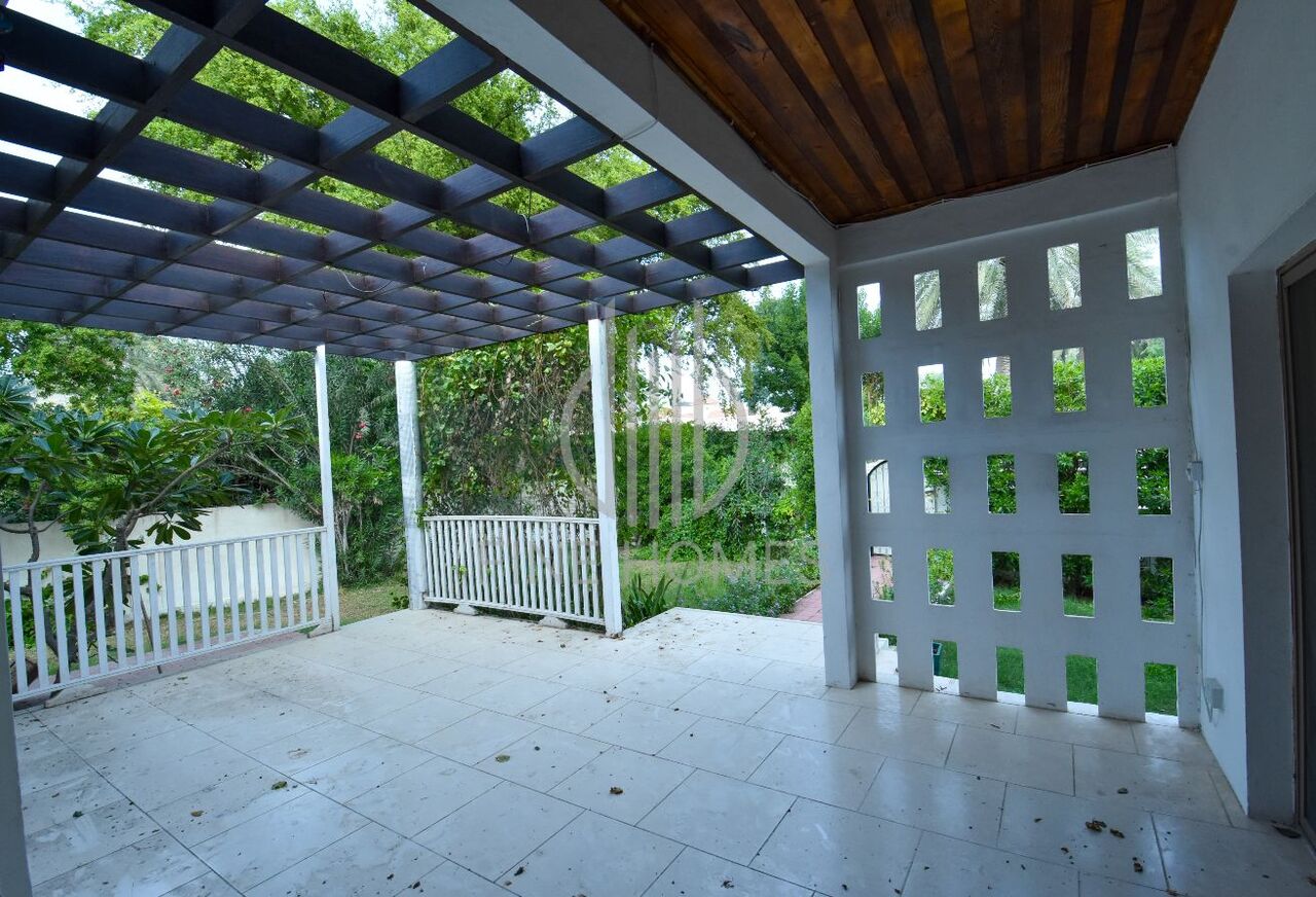 Barbar, Villas, BHD 620,  Gorgeous 3-Bedroom Villa With Maid&rsquo;s Room