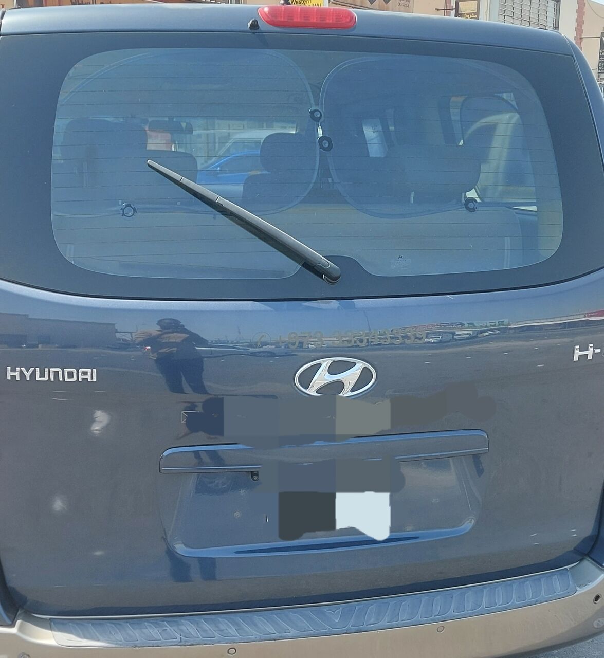 Manama, Vehicles, Cars & Trucks , BHD 3800,  Hyundai H1,  2016,  Automatic,  350000 KM,