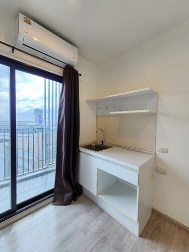 Bangkok, Villas, THB 6000,  24 Sq. Meter,  Dfb0112  ให้เช่า ห้องเปล่า Plum Condo Central Station เฟส 2 ใกล้ MRT สาย