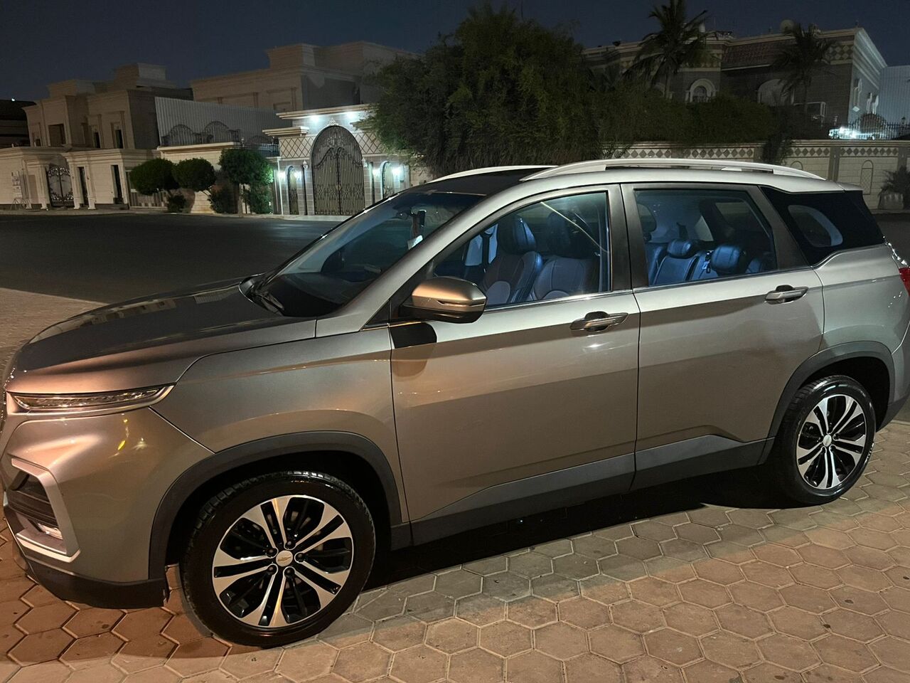 Jeddah, Vehicle Lease Transfer, SAR 10000,  Car Lease Transfer (SNB) &ndash; 2023 Chevrolet Captiva Premier (7-Seater)