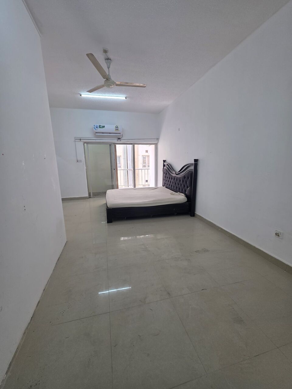 Hoora, Apartments, Flats, Houses & Villas, BHD 160/month,  Studio,  Big Studio Flat For Rent In Hoora With EWA Nearby KFC