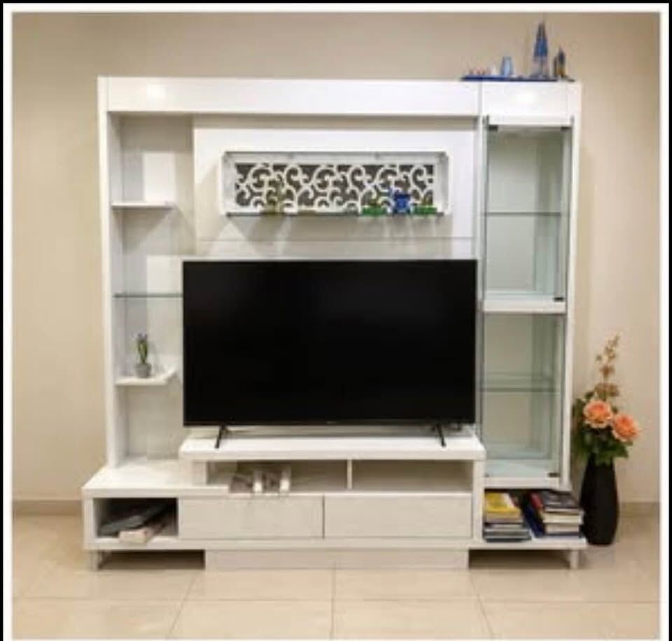 Jeddah, Furniture, SAR 450,  URGENT SALE : TV Showcase