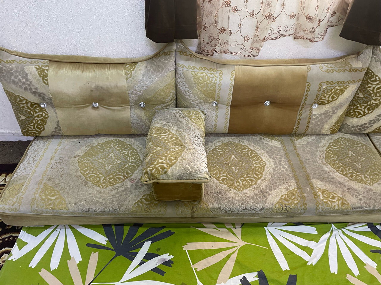 Jeddah, Furniture, SAR 40,  Traditional 7-Seater Majlis Set