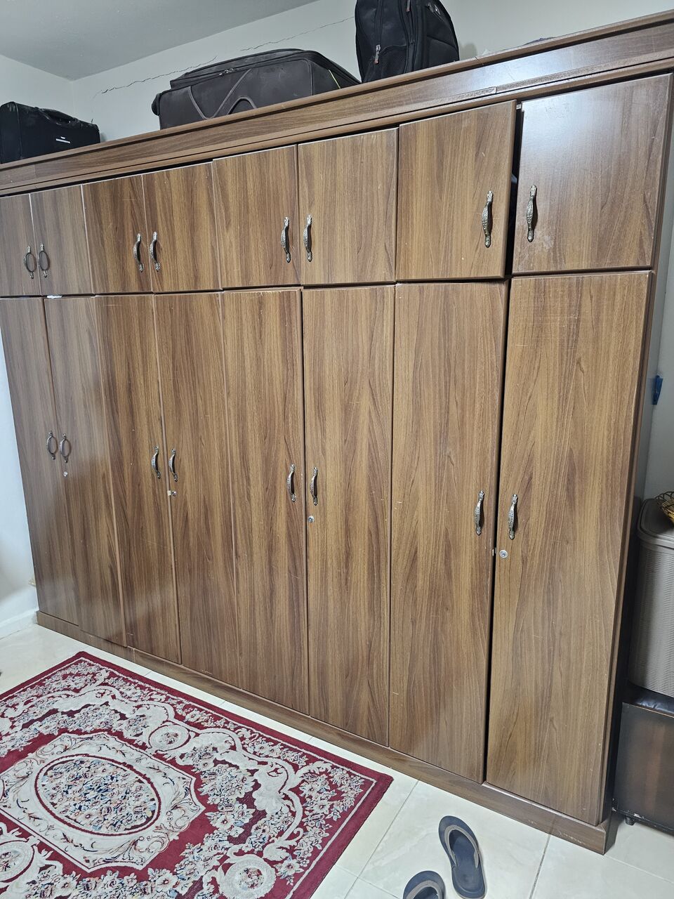 Dammam, Household Items, SAR 1150,  Moving Sale: Quality Wooden Wardrobe, Display Cabinet & Dining Chairs
