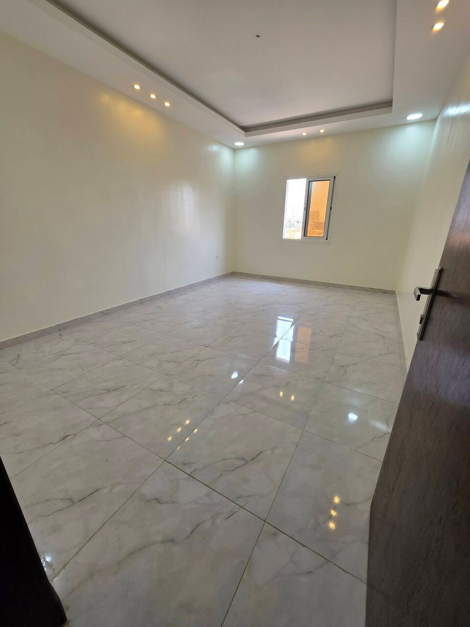 Khobar, Apartments, Flats, Houses & Villas, 2 BR,  🏠✨ NEARLY NEW & BEAUTIFUL 2-BEDROOM FAMILY APARTMENT | 2 SPLIT A/Cs | ELEVATOR | ONLY 2 Y