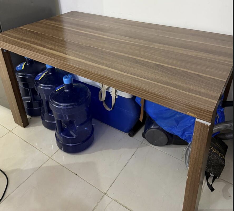 Makkah, Furniture, SAR 100,  Table