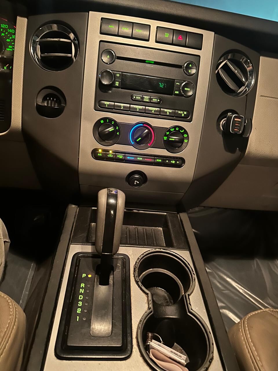 Khobar, Vehicles, Cars & Trucks , SAR 42000,  Ford Expedition,  2014,  Automatic,  186000 KM,    - 0552843625 & 0598595572