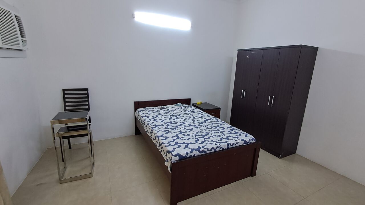 Gudaibiya, Rooms for Rent, BHD 140/month,  Fully Furnished Room Available In A 2-bedroom Apartment Located In Gudaibiya