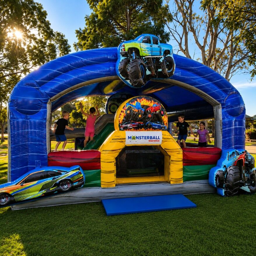 Sydney, Equipment Rental, Christmas Party Jumping Castle Hire Warwick &ndash; Festive Fun For Everyone