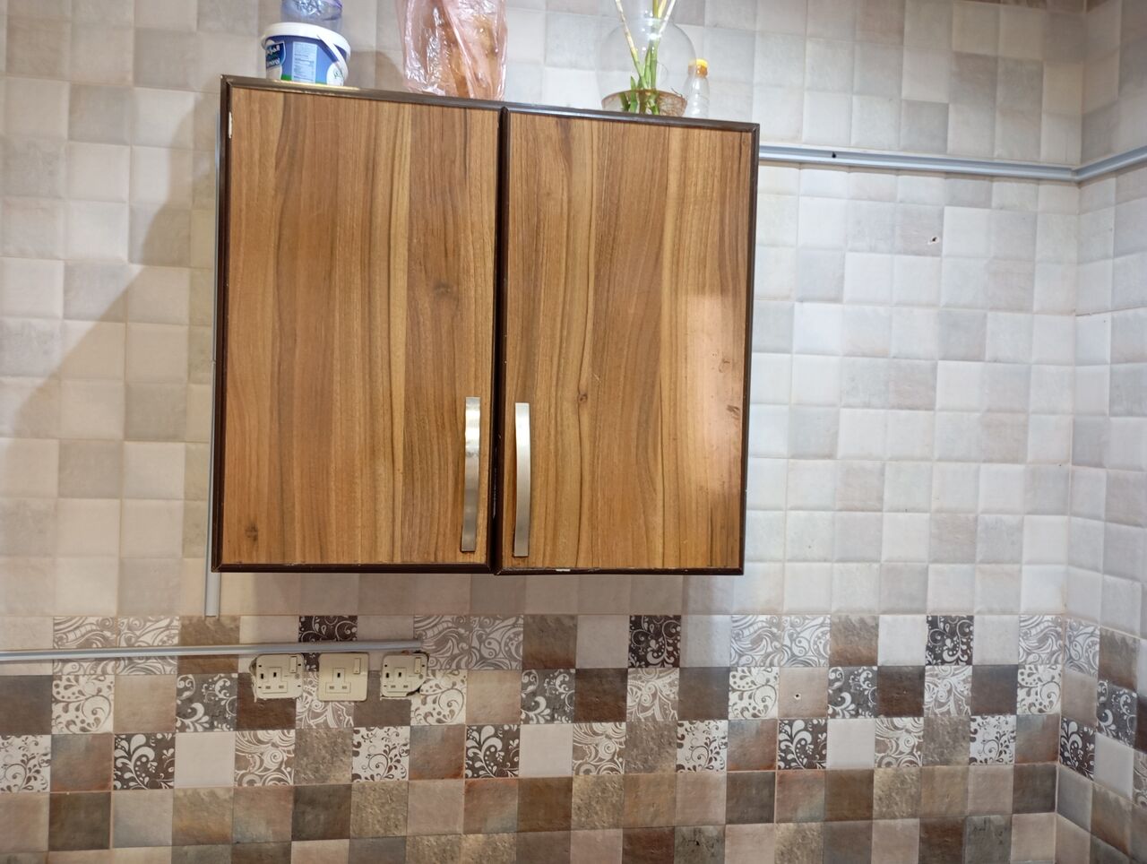 Madinah, Appliances, SAR 220,  Cupboard Kitchen Cabinet