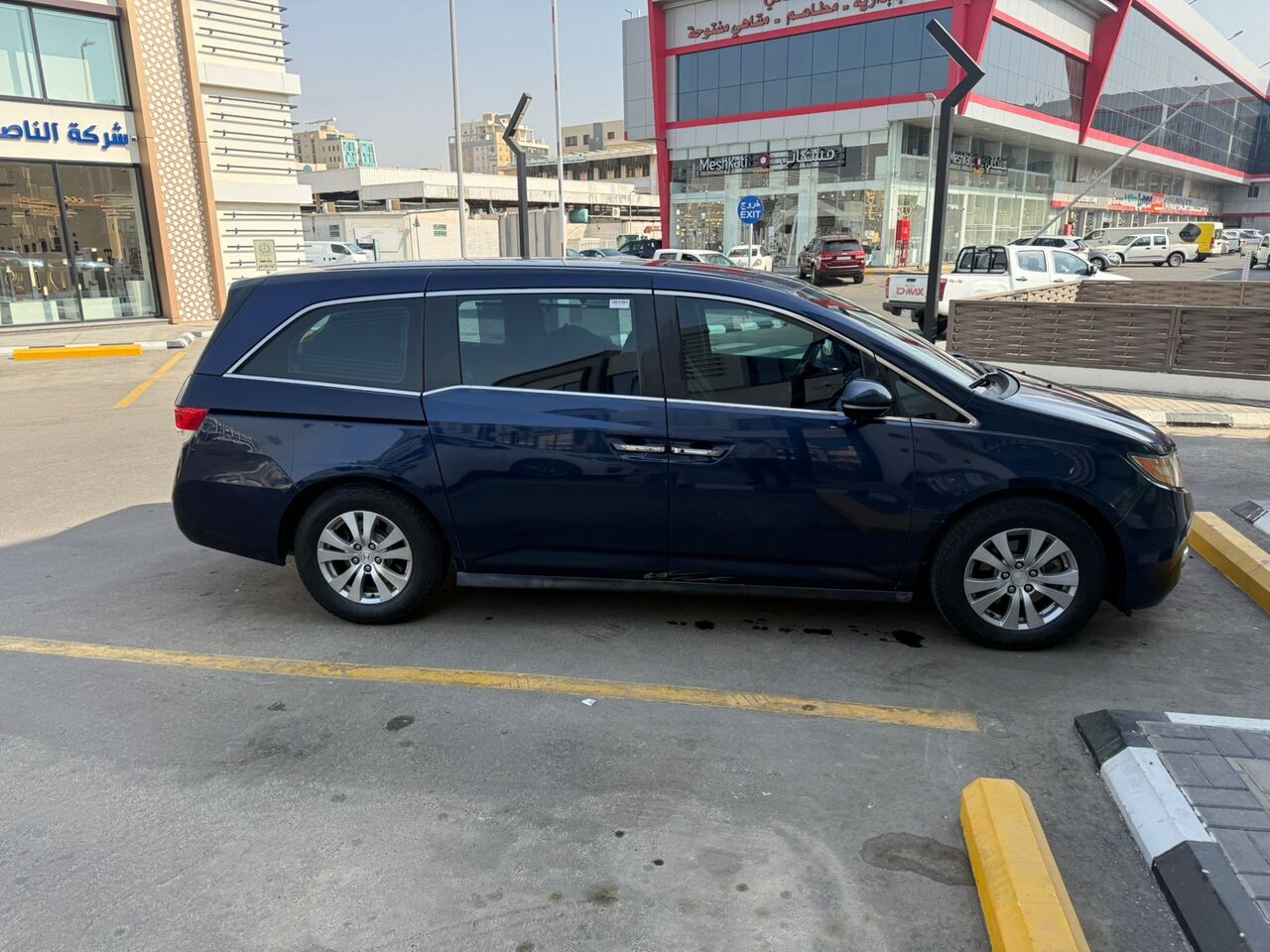 Jeddah, Vehicles, Cars & Trucks , SAR 39000,  Honda Odyssey,  2015,  Automatic,  173000 KM,   8seater Family Car For Sale, FULL OPTION