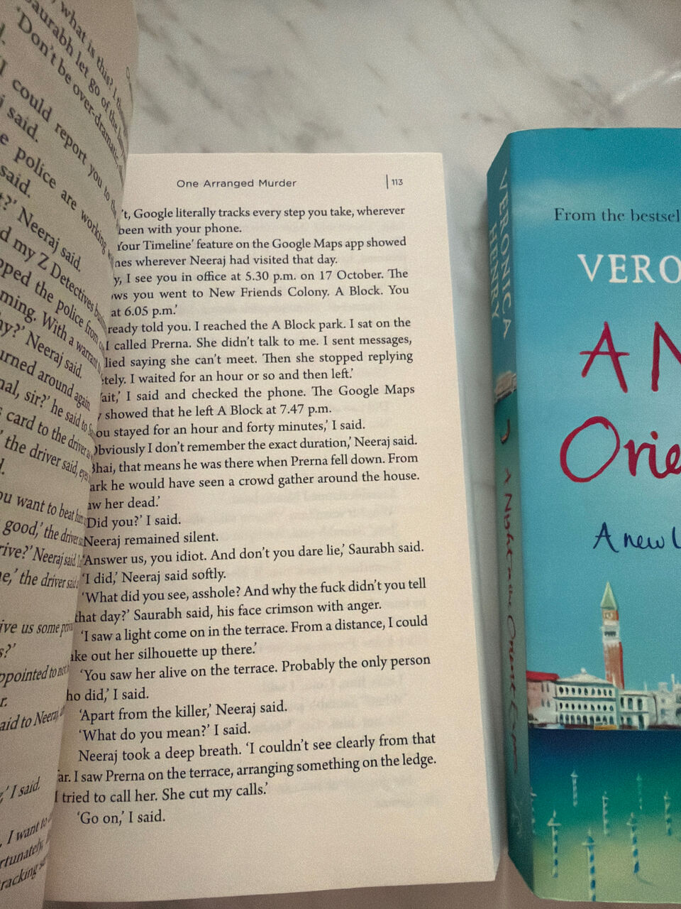 Khobar, Books, SAR 60,  Chetan Bhagat And Veronica Henry Book!