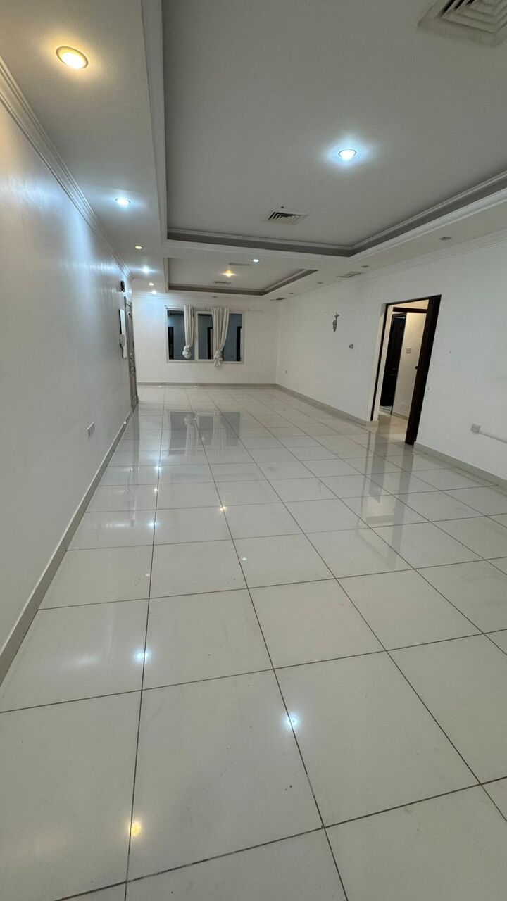 Rumaithiya, Apartments, Flats, Houses & Villas, KWD 600/month,  4 BR,  Apartment For Rent In Rumaithiya, 4 Bedrooms Including A Master Bedroom.