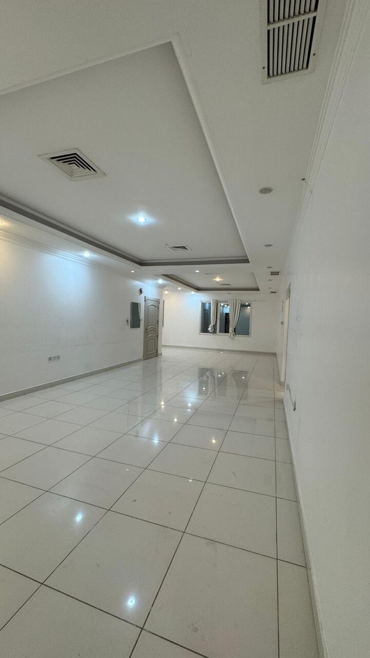 Rumaithiya, Apartments, Flats, Houses & Villas, KWD 600/month,  4 BR,  Apartment For Rent In Rumaithiya, 4 Bedrooms Including A Master Bedroom.
