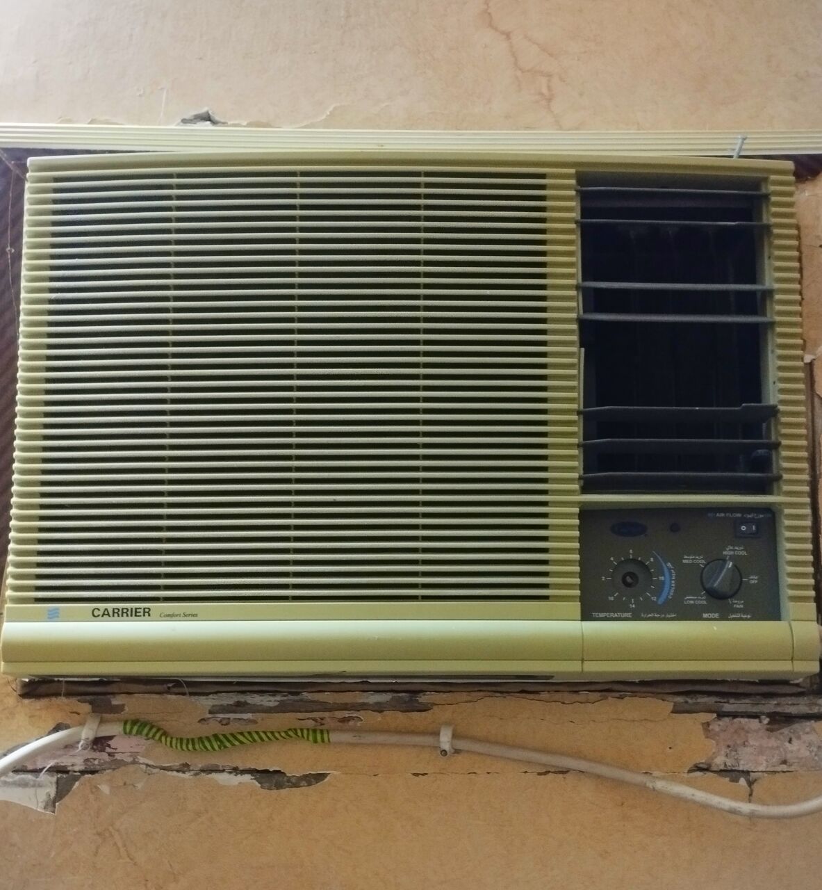 Yanbu, Air Conditioners, SAR 500,  Carrier Window AC For Sale