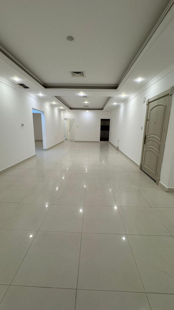 Rumaithiya, Apartments, Flats, Houses & Villas, KWD 650/month,  4 BR,  Apartment For Rent In Rumaithiya, 4 Bedrooms Including A Master Bedroom.